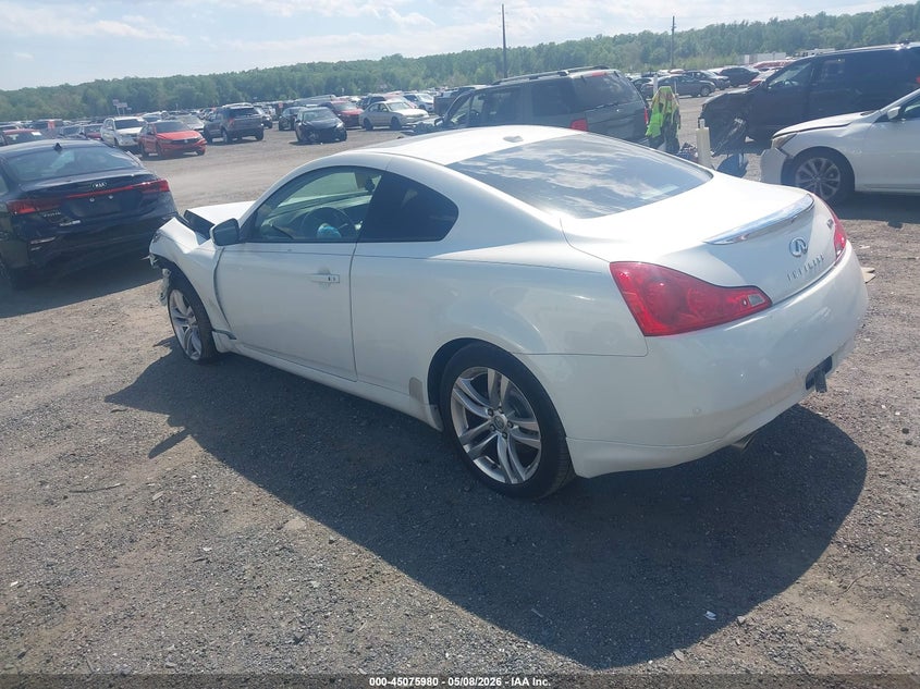 2010 INFINITI G37X auction photo 3