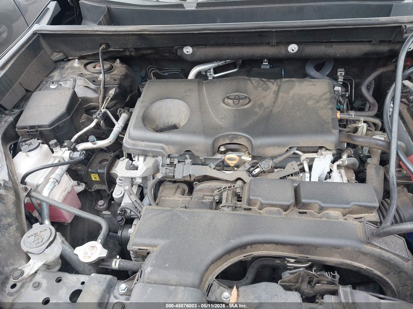 VIN 2T3W1RFV2LC046610 2020 TOYOTA RAV4 XLE