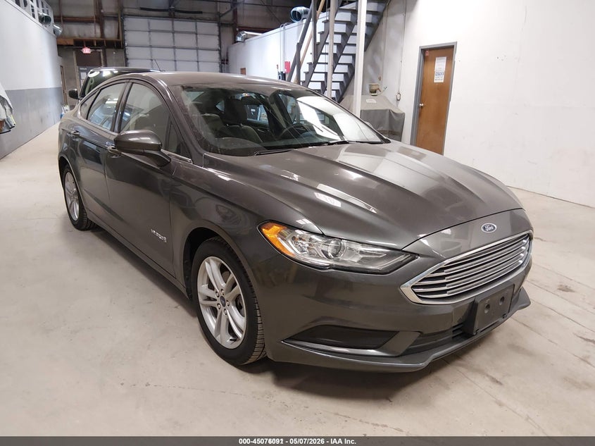 Vin: 3fa6p0uu2jr271460, lot: 45573645, ford fusion hybrid s 2018 img_1