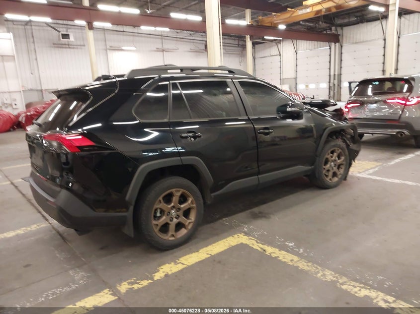 2023 TOYOTA RAV4 HYBRID auction photo 4