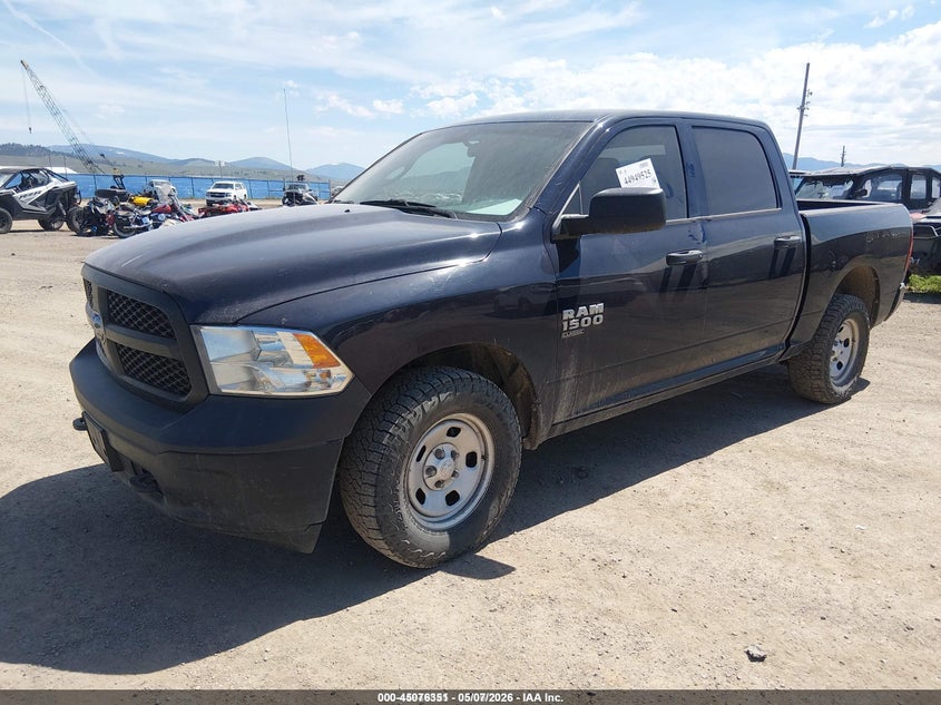 2019 Ram 1500 Classic Tradesman  4x4 5'7 Box 1C6RR7KG0KS566190 photo 1