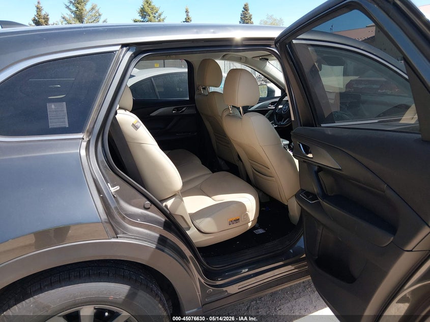 2022 MAZDA CX-9 auction photo 8