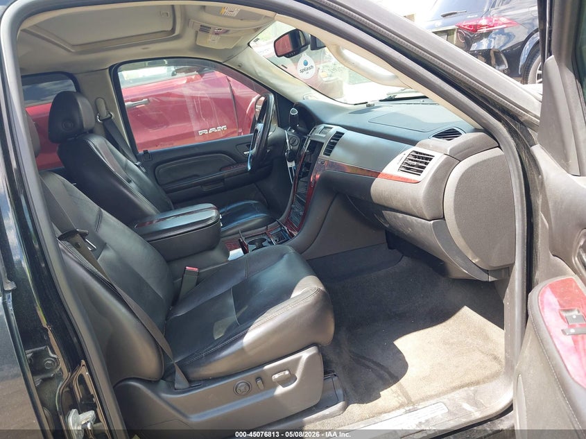 2007 CADILLAC ESCALADE ESV auction photo 5