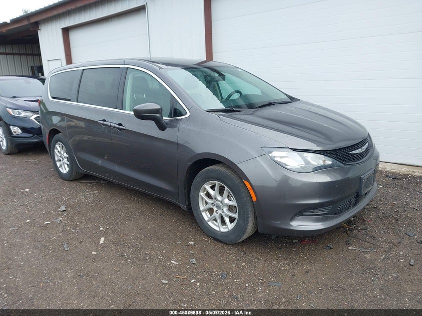 2022 CHRYSLER VOYAGER LX