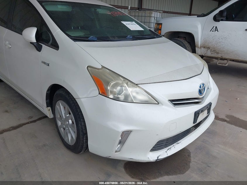 2014 TOYOTA PRIUS V TWO