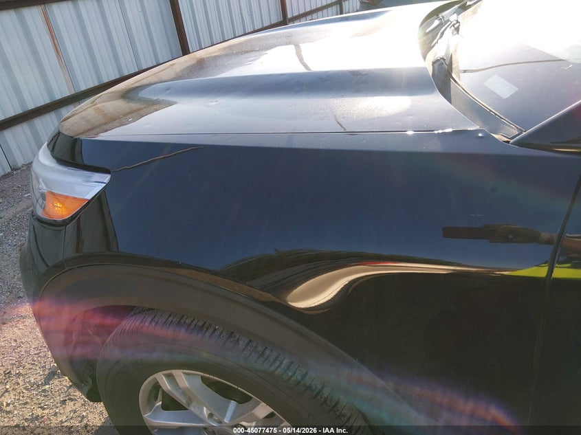 2020 FORD EXPLORER auction photo 6