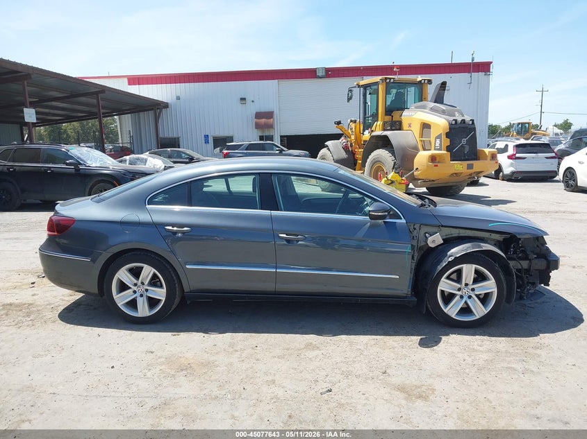 2015 Volkswagen Cc 2.0T Sport VIN: WVWBP7AN8FE824105 Lot: 45077643