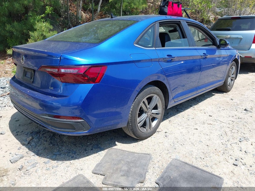 2024 VOLKSWAGEN JETTA auction photo 4