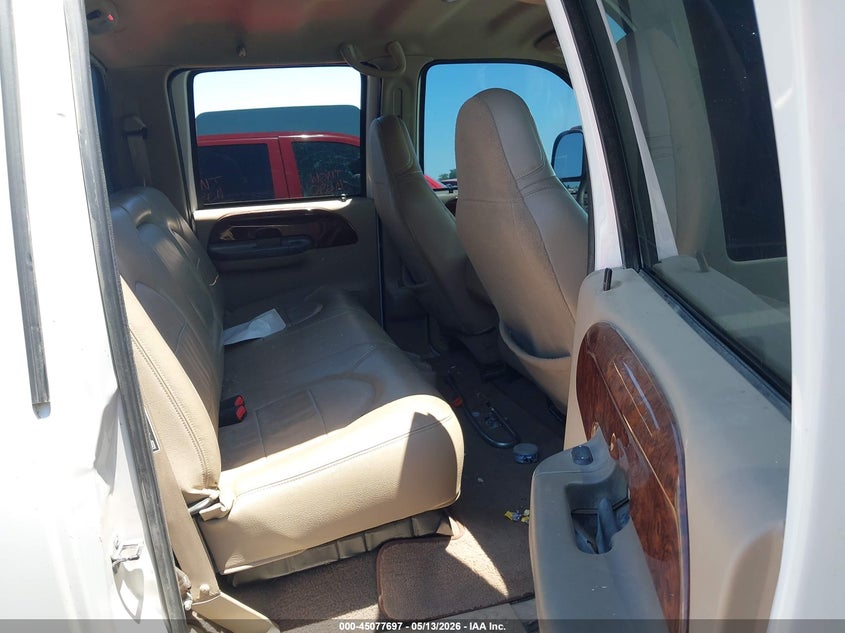 2000 FORD F-350 auction photo 8