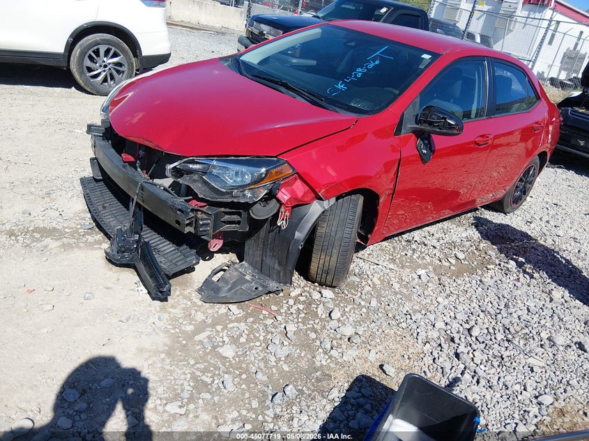 2019 Toyota Corolla Le 2T1BURHE7KC215739 photo 1