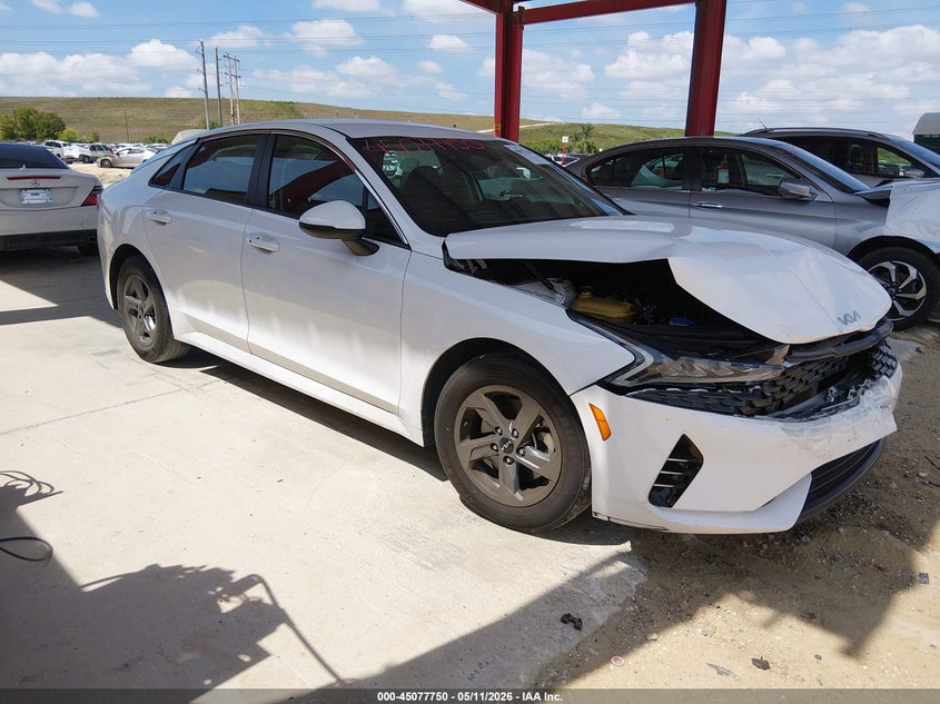 2023 Kia K5 Lxs