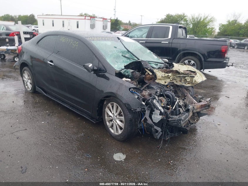 2015 KIA FORTE KOUP auction photo 1