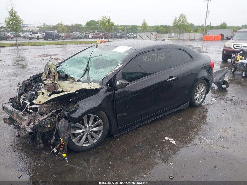 2015 KIA FORTE KOUP auction photo 2
