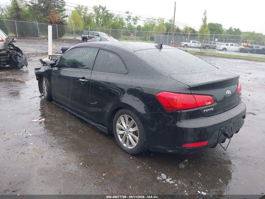 2015 KIA FORTE KOUP auction photo 3