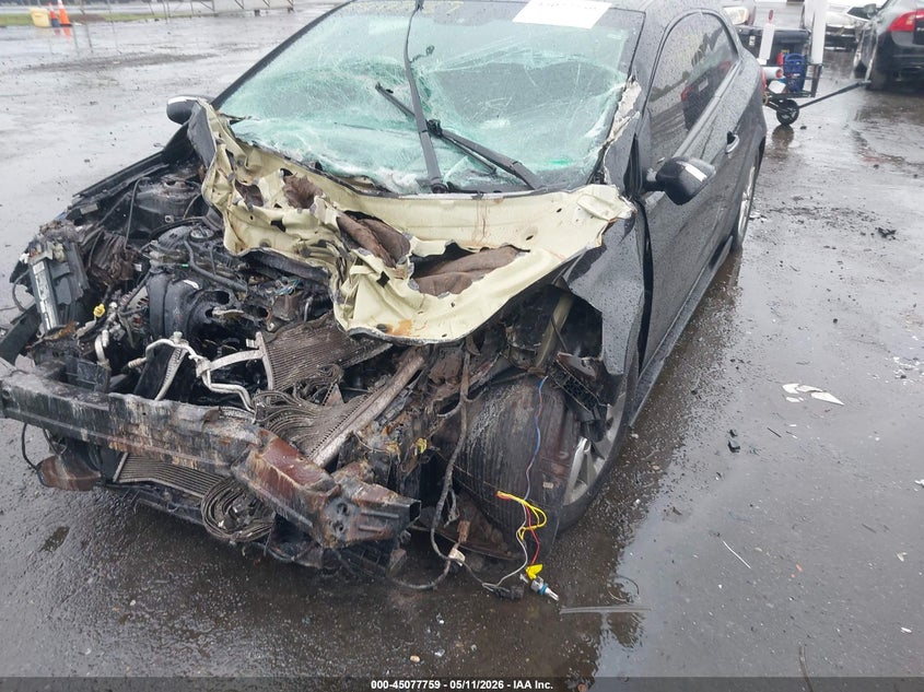 2015 KIA FORTE KOUP auction photo 6