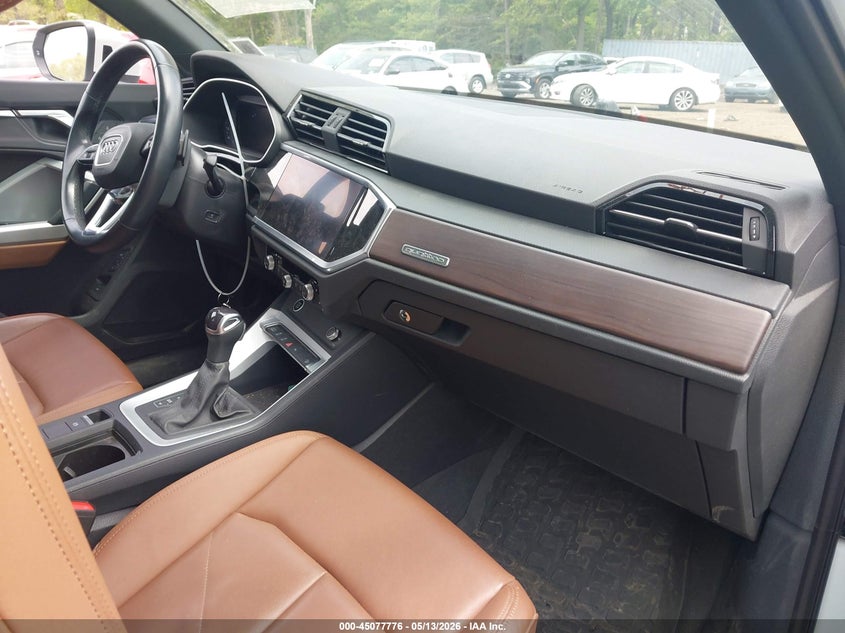 2022 AUDI Q3 auction photo 5