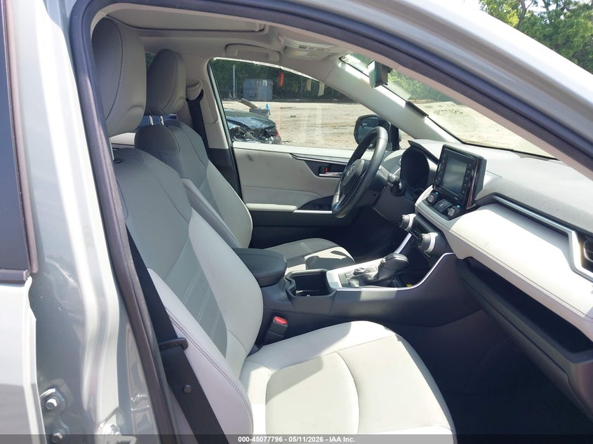 VIN JTMB6RFV6ND066003 2022 TOYOTA RAV4 HYBRID XLE PREMIUM