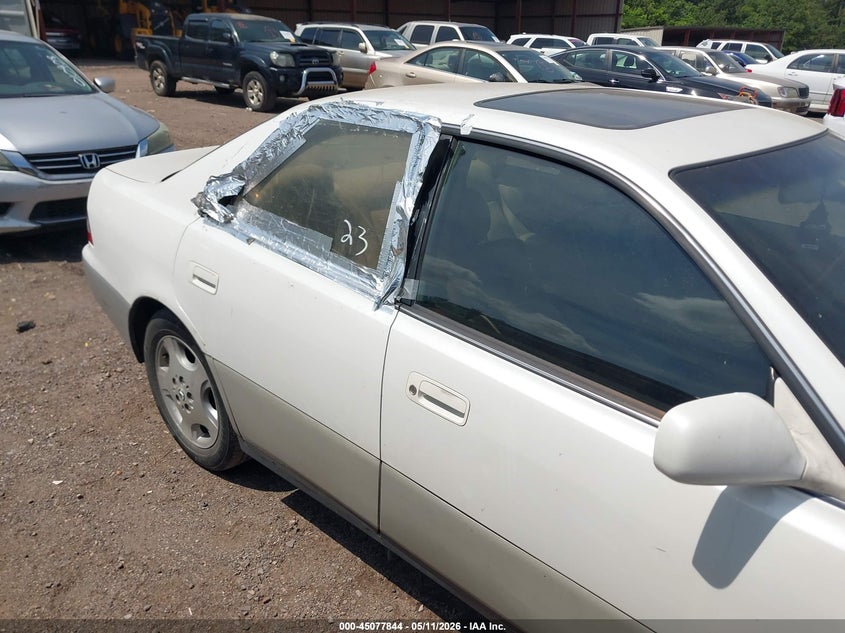 2000 Lexus Es 300 VIN: JT8BF28G2Y5094433 Lot: 45077844