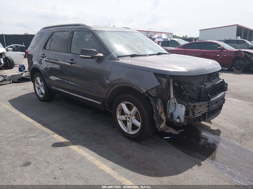 2017 FORD EXPLORER auction photo 1
