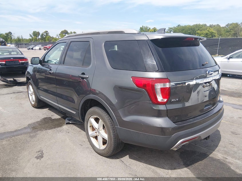 2017 FORD EXPLORER auction photo 3