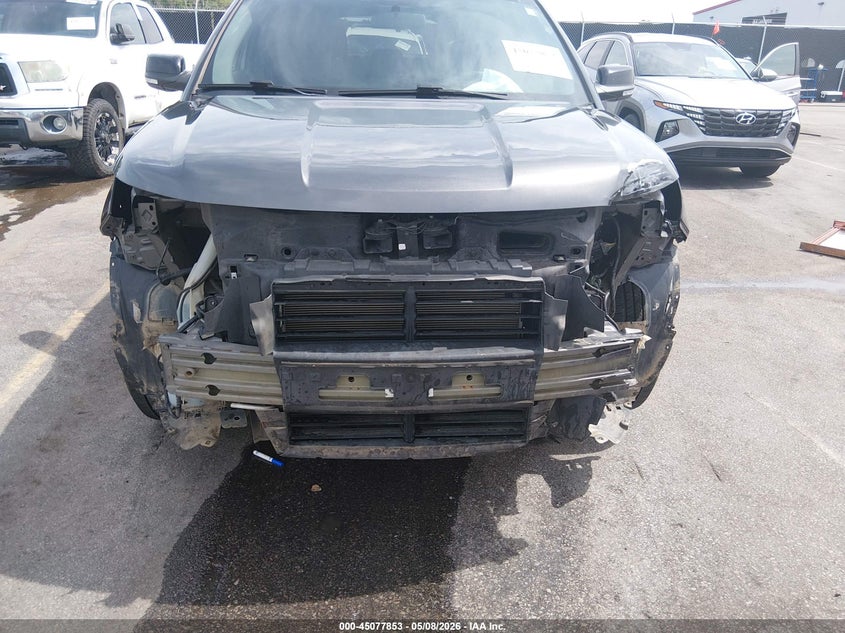 2017 FORD EXPLORER auction photo 6