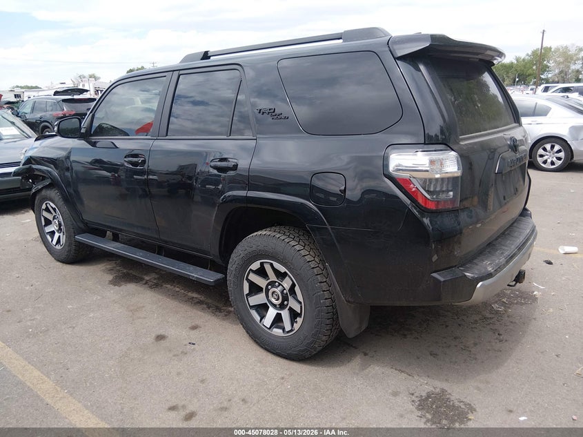 Vin: jteru5jr0n6067093, lot: 45575582, toyota 4runner trd off road premium 20223