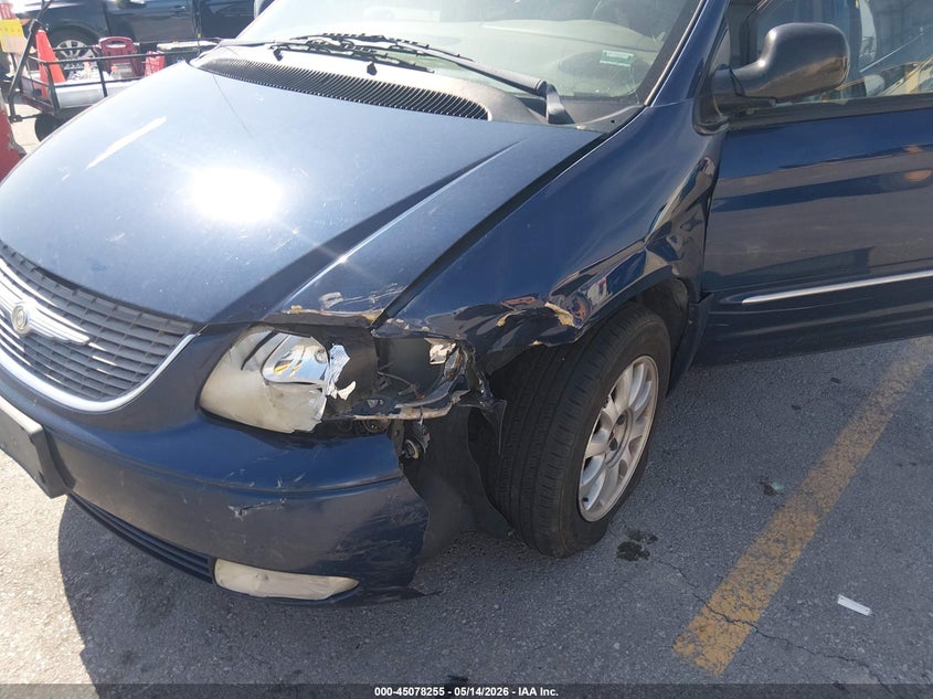 2002 Chrysler Town & Country Lxi VIN: 2C4GP54L22R616044 Lot: 45078255