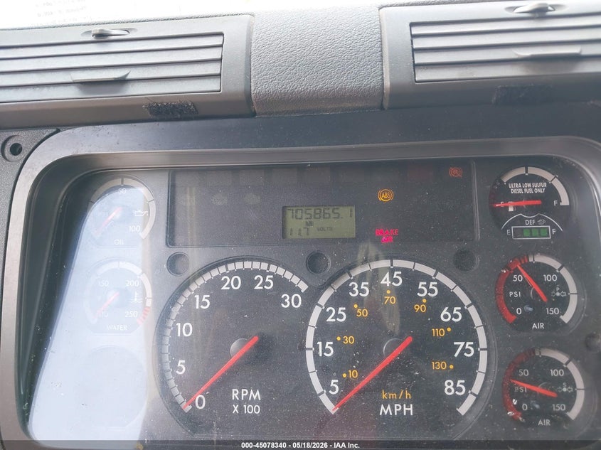 2012 FREIGHTLINER CASCADIA 125 auction photo 5