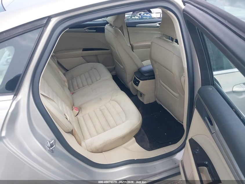 2015 FORD FUSION auction photo 8