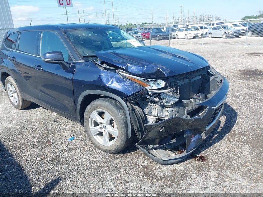 VIN 5TDZZRAH2LS024047 2020 TOYOTA HIGHLANDER LE