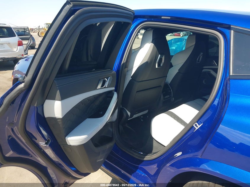 2026 BMW X6 M Competition VIN: 5YM23ET0XT9050355 Lot: 45078542