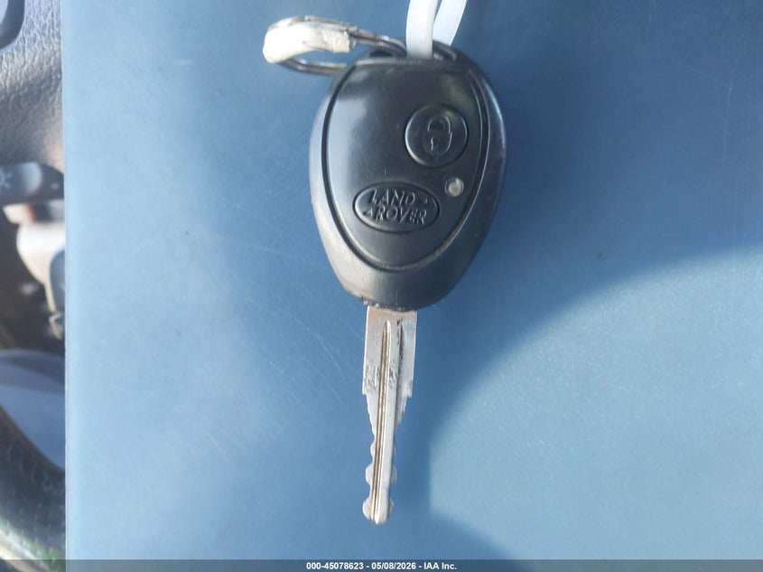 2000 Land Rover Discovery Series Ii Cloth/Series Ii Leather VIN: SALTY1249YA234759 Lot: 45078623