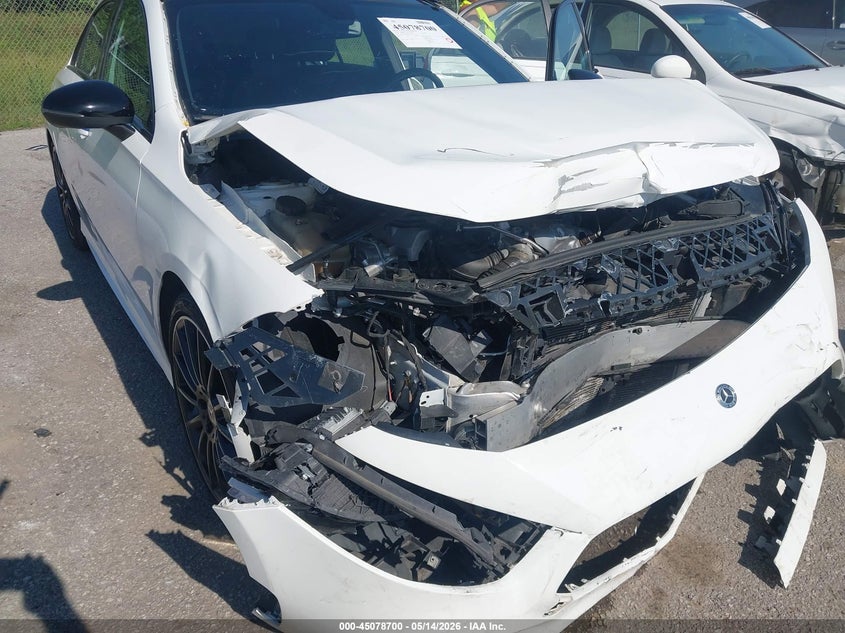 2019 Mercedes-Benz A 220 VIN: WDD3G4EB5KW027341 Lot: 45078700