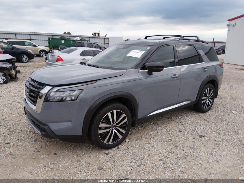 AtlanticExpress - Nissan Pathfinder
