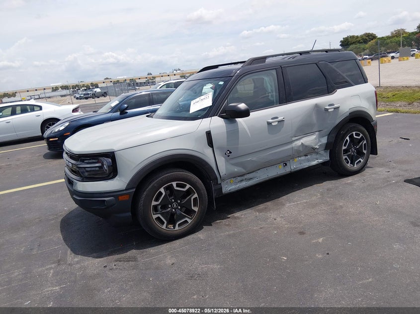 2021 Ford Bronco Sport Outer Banks 3FMCR9C6XMRA41664 photo 1