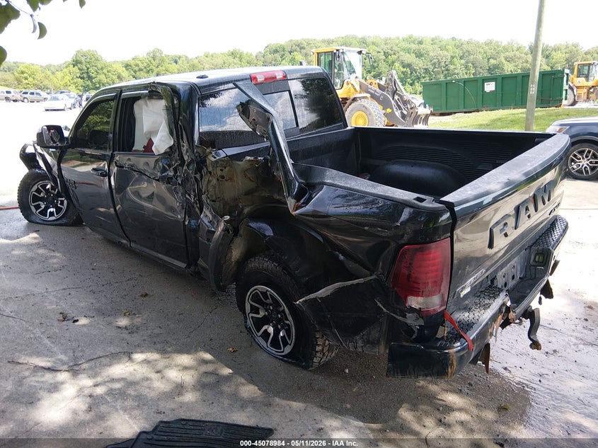 2017 RAM 1500 auction photo 3