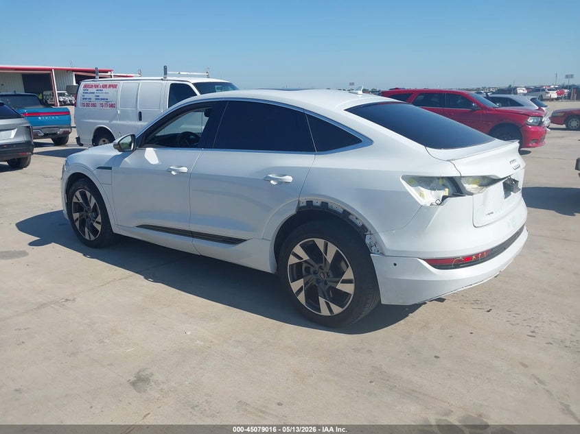 Vin: wa13aage6mb038323, lot: 45576570, audi e-tron sportback prestige quattro 20213