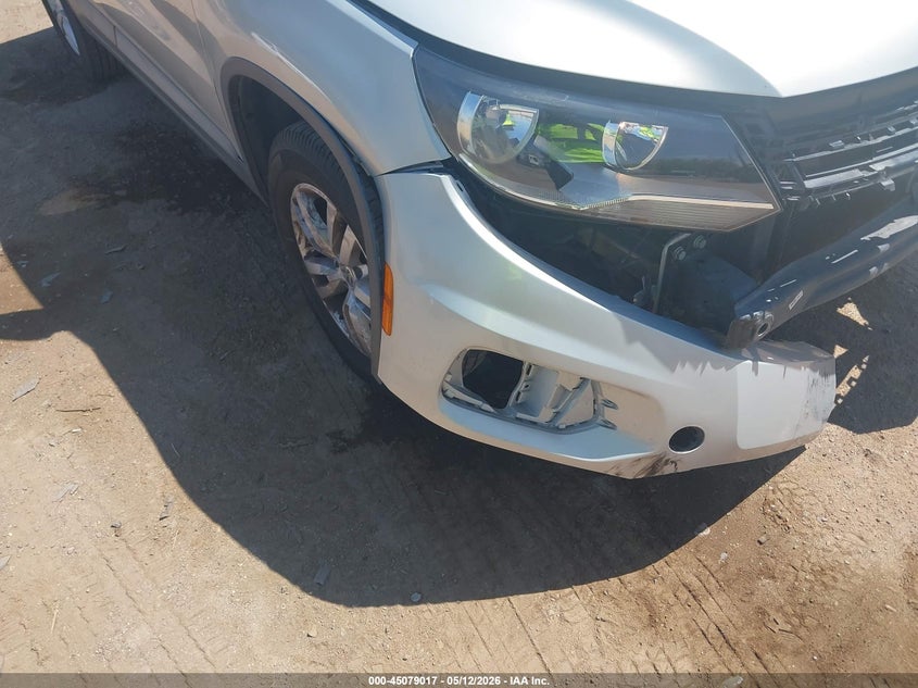 2013 VOLKSWAGEN TIGUAN auction photo 6