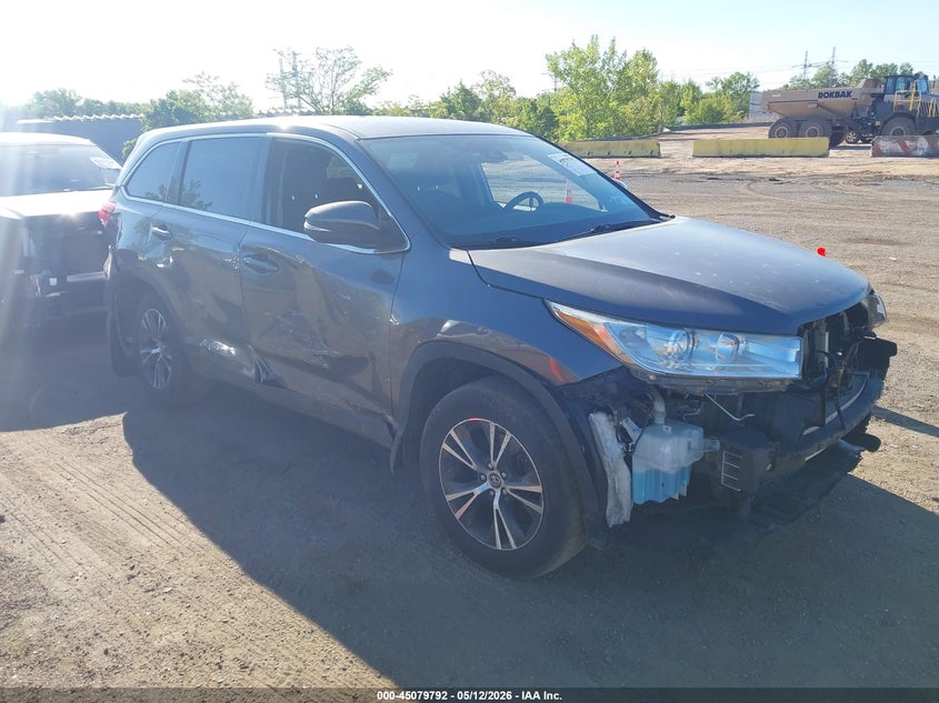 Vin: 5tdbzrfh7ks723134, lot: 45577346, toyota highlander le 2019 img_1