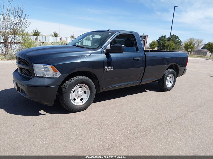 Vin: 3c6jr6dg2kg572150, lot: 45577359, ram 1500 classic tradesman  4x2 8' box 20192