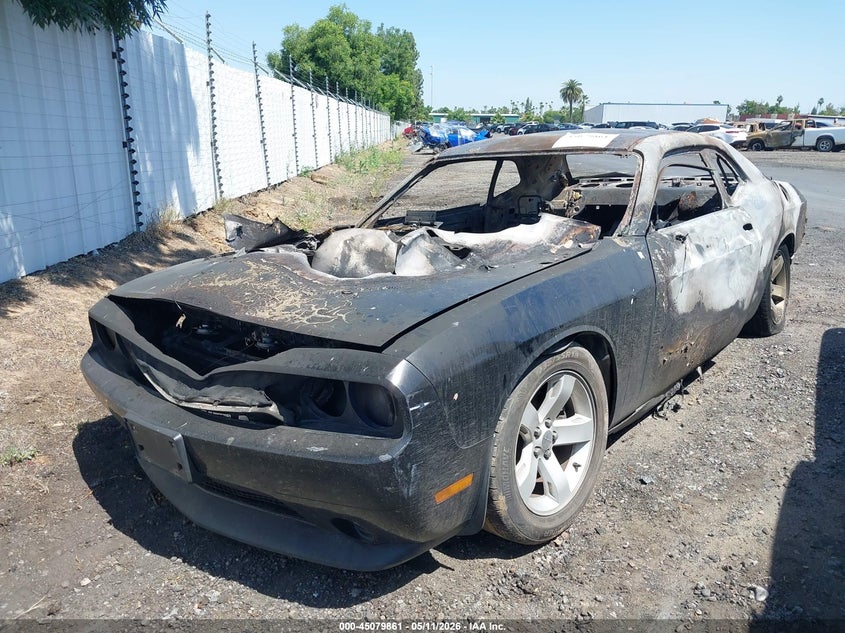 Vin: 2c3cdyag1eh293877, lot: 45577415, dodge challenger sxt 20142