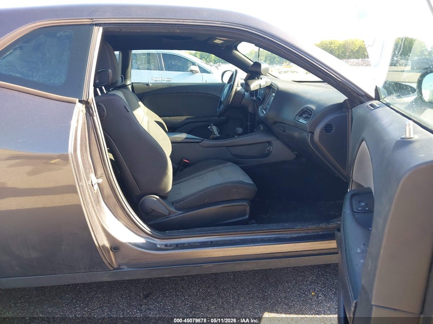 2016 DODGE CHALLENGER auction photo 5