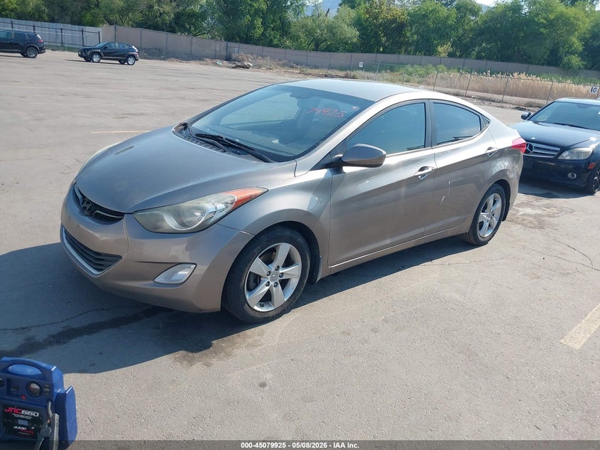 5NPDH4AE5DH176322 2013 Hyundai Elantra Gls photo 1