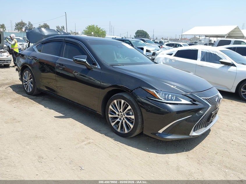 Vin: 58ada1c13su069967, lot: 45577504, lexus es 300h 20251