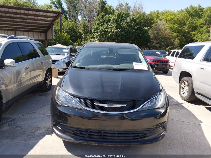 2017 CHRYSLER PACIFICA auction photo 6