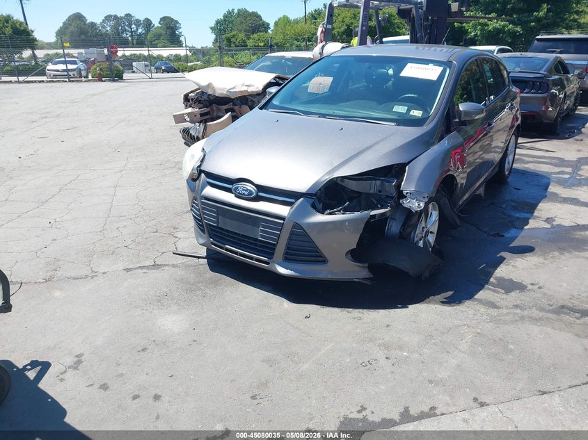 Vin: 1fadp3k28el147725, lot: 45577589, ford focus se 20142