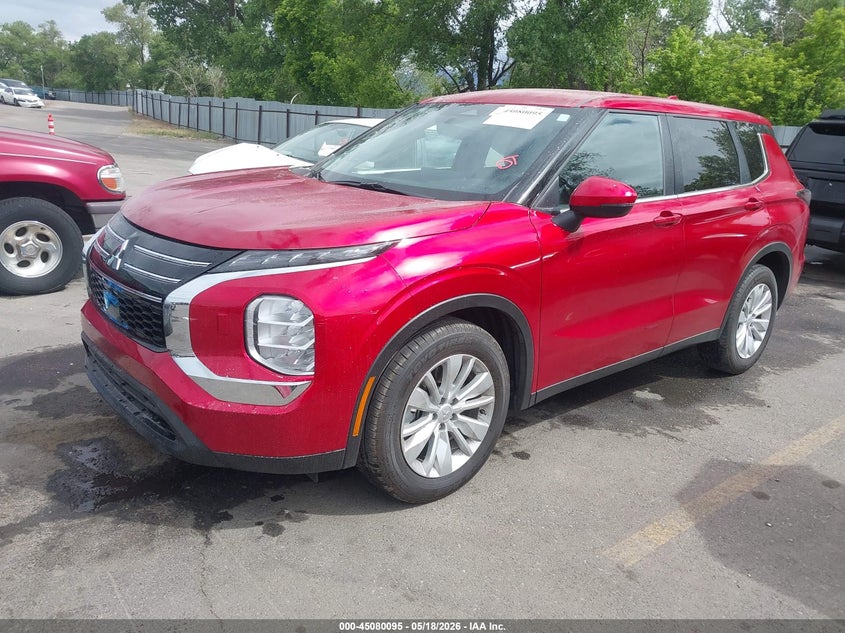 2025 MITSUBISHI OUTLANDER auction photo 2