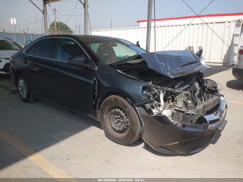 2016 Toyota Camry Xse
