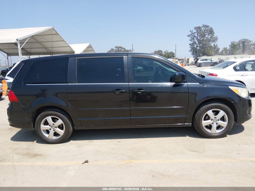 2010 Volkswagen Routan Se VIN: 2V4RW3D14AR236660 Lot: 45080152