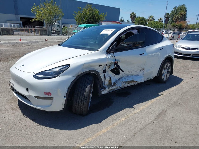 7SAYGDEEXRF004133 2024 Tesla Model Y Long Range Dual Motor All-Wheel Drive photo 1